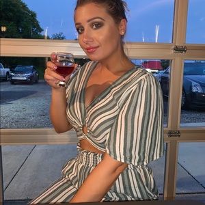 American Eagle 2 piece set!